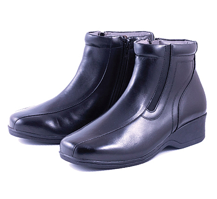 Ladies Boots